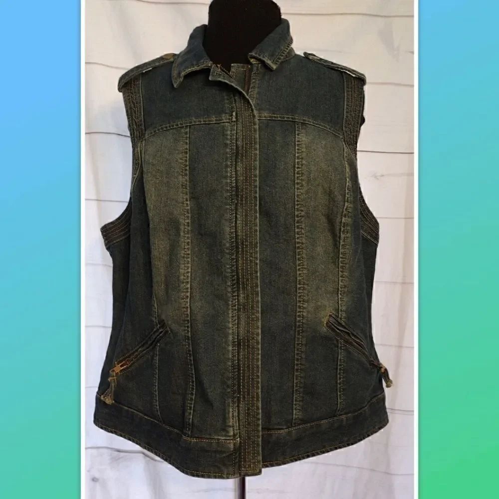 NWT CJ Banks Denim Vest 80's 90's themed Blue Jean 100% Cotton Zipper Front Zip